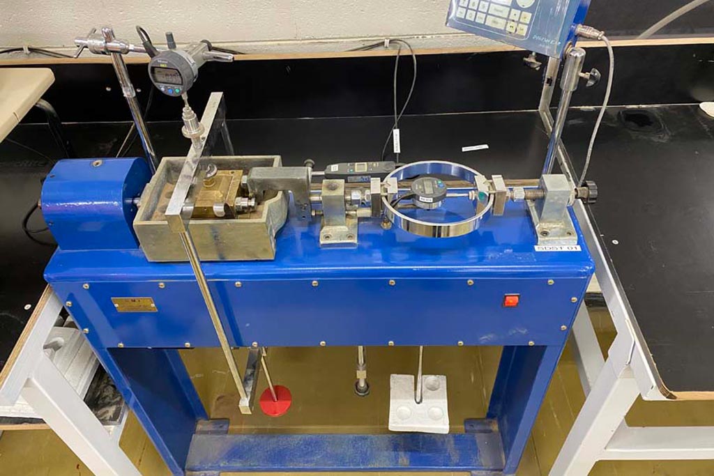 Direct shear laboratory test
