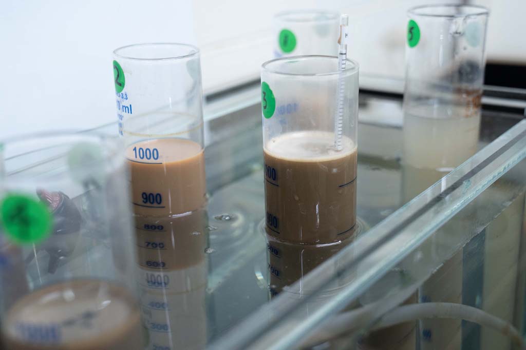 Hydrometer analysis in the laboratory